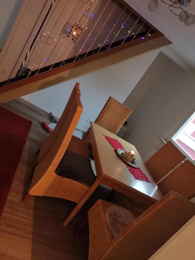 Privates Zimmer In Ruhiger Lage Heidenheim-Steinheim Am Albuch Eksteriør bilde