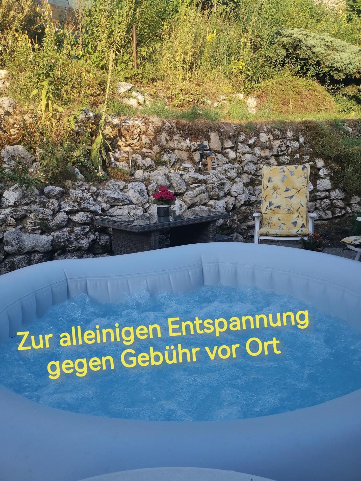 Privates Zimmer In Ruhiger Lage Heidenheim-Steinheim Am Albuch Eksteriør bilde